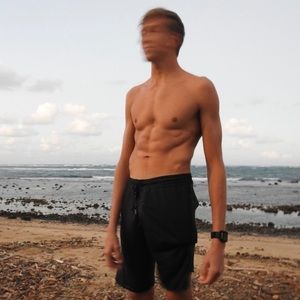 Meet your Posher, Eli